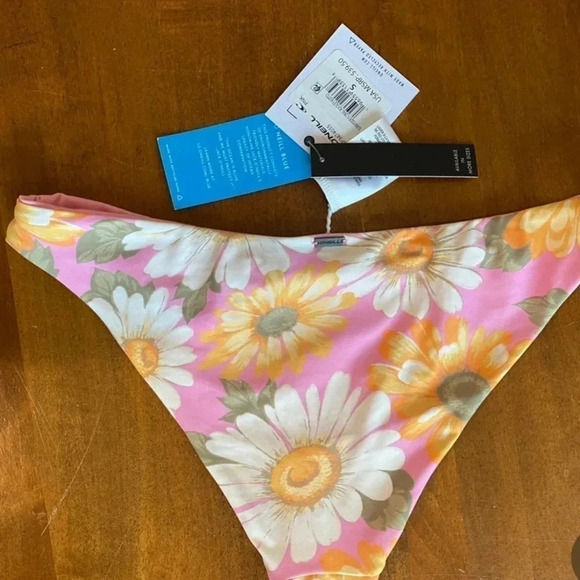 O’Neill Bikini 2 Piece Sunnyside Jupiter Top (M) Pink Floral Rocket Bottoms (S) - Picture 6 of 6